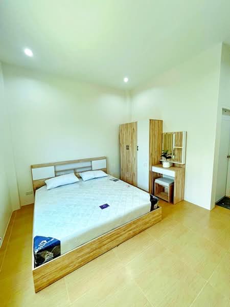 ไม่พบโครงการ, Nakhon Sawan, สภ.นิคมเขาบ่อแก้ว, Khao Thong, Phayuha Khiri, Nakhon Sawan, 3 Bedrooms, 200 sqm, Single Detached House For Rent, by ณัฐพงศ์ สุนทรอรุณ, 500217923 - DDproperty.com