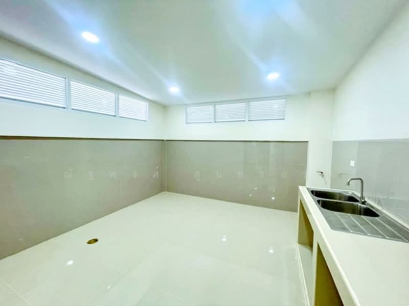 ไม่พบโครงการ, Bangkok, บางนา-ตราด สุขุมวิท, Bang Na, Bang Na, Bangkok, 2 Bedrooms, 170 sqm, Townhouse For Rent, by ณัฐพงศ์ สุนทรอรุณ, 500217940 - DDproperty.com