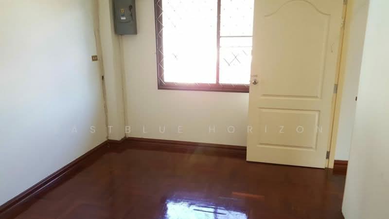 House Area Ekkamai, Bangkok, Khlong Tan Nua, Watthana, Bangkok, 3 Bedrooms, 450 sqm, Single Detached House For Rent, by Eastblue Horizon, 500217958 - DDproperty.com