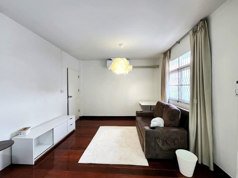 House area Huaikwang, Bangkok, Din Daeng, Din Daeng, Bangkok, 6 Bedrooms, 380 sqm, Single Detached House For Rent, by Eastblue Horizon, 500217962 - DDproperty.com