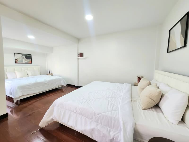 House area Huaikwang, Bangkok, Din Daeng, Din Daeng, Bangkok, 6 Bedrooms, 380 sqm, Single Detached House For Rent, by Eastblue Horizon, 500217962 - DDproperty.com