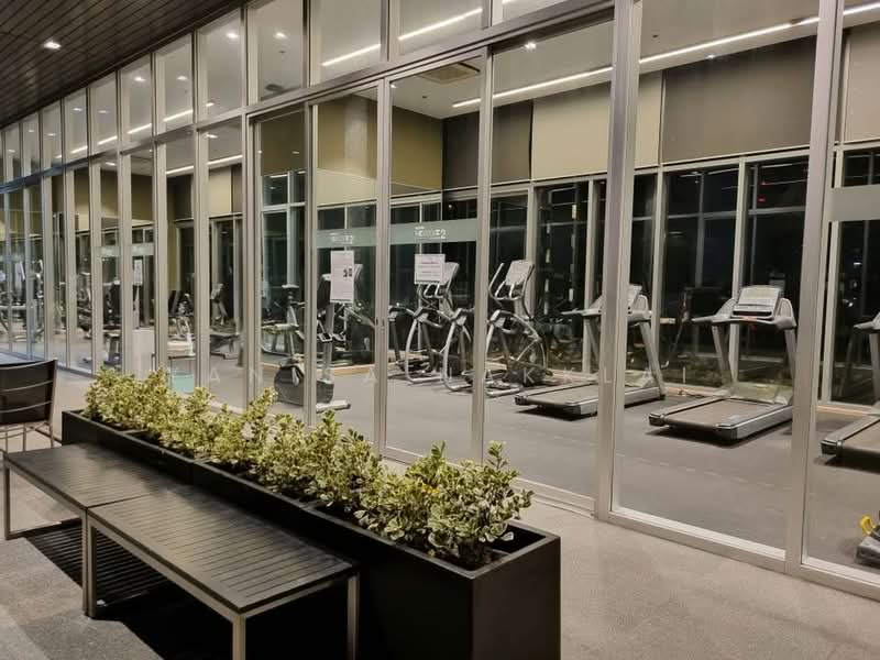 Noble Revolve Ratchada 2, Bangkok, 70 Soi Ratchadaphisek 10, Ratchadaphisek Road, Huai Khwang, Huai Khwang, Bangkok, 2 Bedrooms, 53 sqm, Condo For Rent, by Yanisa Nakklai, 500217974 - DDproperty.com