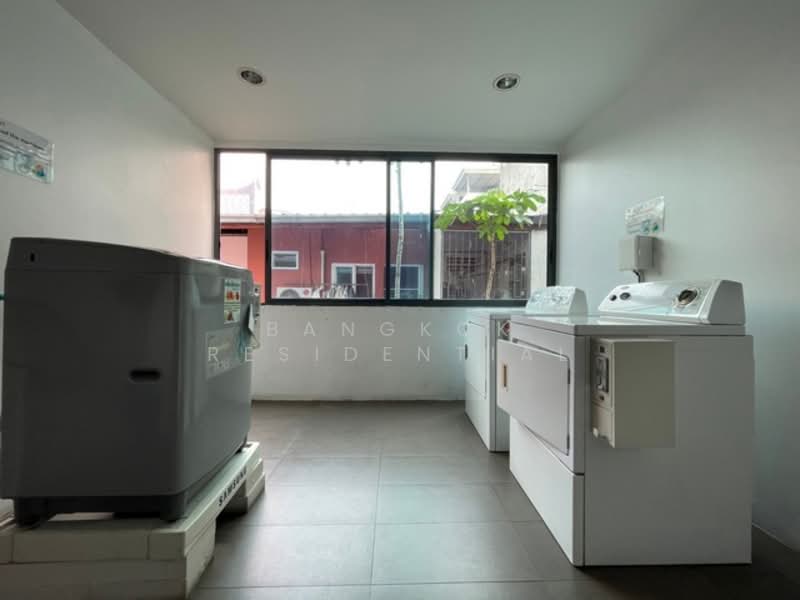 Baan Saraan, Bangkok, Soi Sukhumvit 31, Khlongtoei Nua, Watthana, Bangkok, 3 Bedrooms, 257 sqm, Condo For Sale, by Bangkok Residential, 500217999 - DDproperty.com