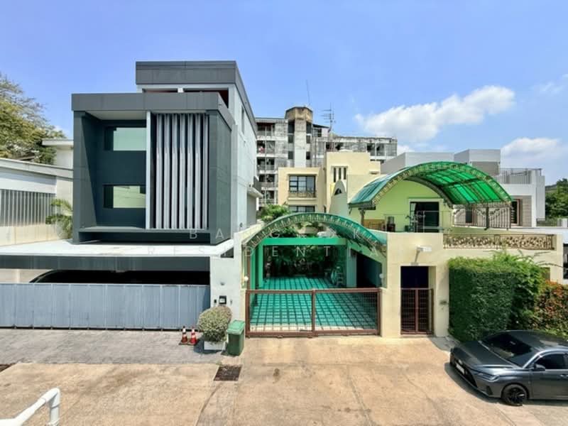 Noble House Ekkamai, Bangkok, Ekkamai 22, Khlong Tan Nua, Watthana, Bangkok, 4 Bedrooms, 400 sqm, Single Detached House For Rent, by Bangkok Residential, 500218002 - DDproperty.com