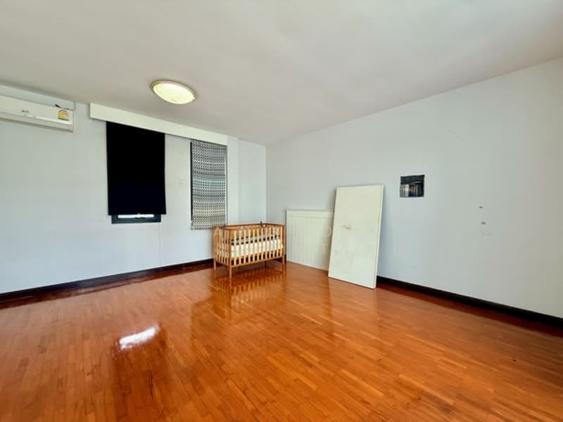 Noble House Ekkamai, Bangkok, Ekkamai 22, Khlong Tan Nua, Watthana, Bangkok, 4 Bedrooms, 400 sqm, Single Detached House For Rent, by Bangkok Residential, 500218002 - DDproperty.com