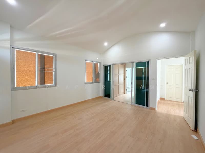 ขาย - ศุภาลัย การ์เด้นวิลล์ ติวานนท์-ปทุมธานี : Supalai Garden Ville Tiwanon-Pathumthani, ปทุมธานี