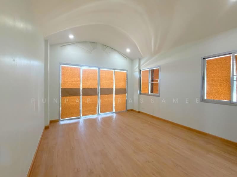 Supalai Garden Ville Tiwanon-Pathumthani, Pathum Thani, Bang Kha Yaeng, Muang Pathum Thani, Pathum Thani, 3 Bedrooms, 171 sqm, Single Detached House For Sale, by Punpapa Rassamee, 500218047 - DDproperty.com