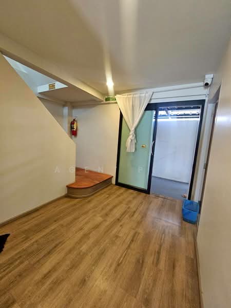 For Rent - Large 3.5-Storey Home Office for Rent – Prime Location in Sukhumvit 50 (SPSP652), Bangkok