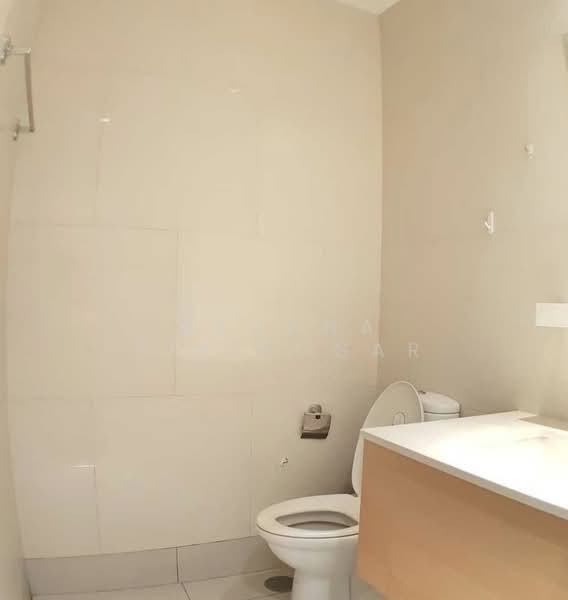 Villa Ratchatewi, Bangkok, 83 Phayathai Road, Thanon Phaya Thai, Ratchathewi, Bangkok, Studio, 40 sqm, Condo For Rent, by Pavana Sirikogar, 500218068 - DDproperty.com