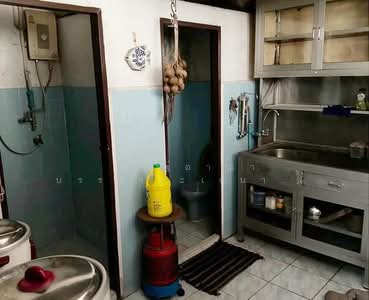 ขาย - คลองเตย, กรุงเทพ