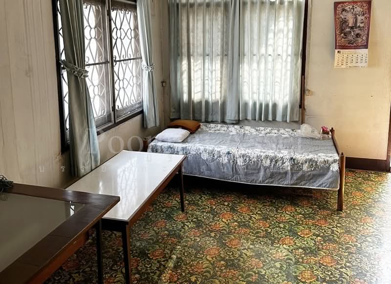 ขาย - คลองเตย, กรุงเทพ