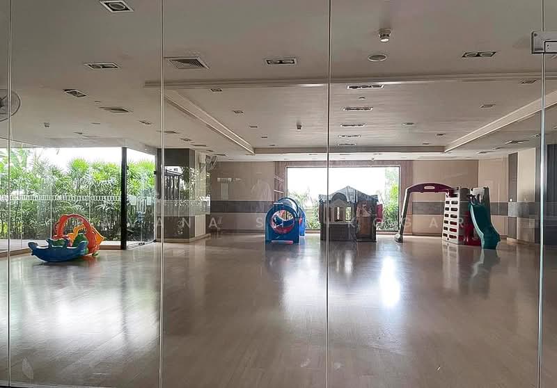 Sathorn Gardens, Bangkok, 39 South Sathorn Road, Thung Maha Mek, Sathon, Bangkok, 2 Bedrooms, 87 sqm, Condo For Rent, by Pavana Sirikogar, 500218085 - DDproperty.com