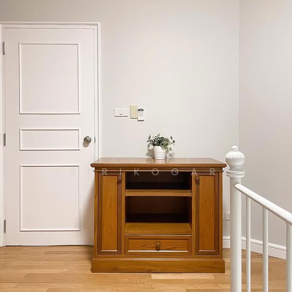 Sathorn Gardens : สาธร การ์เด้นส์, กรุงเทพ, 39 ถนนสาธรใต้, ทุ่งมหาเมฆ, สาทร, กรุงเทพ, 87 ตร.ม., คอนโด ให้เช่า, โดย Pavana Sirikogar, 500218085 - DDproperty.com