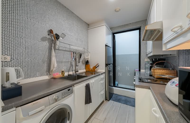 Baan Piya Sathorn, Bangkok, Soi Suanplu (Sathorn Soi 3) South Sathorn Road, Thung Maha Mek, Sathon, Bangkok, 1 Bedroom, 68 sqm, Condo For Sale, by Prapaporn Boonkajonkul, 500218134 - DDproperty.com