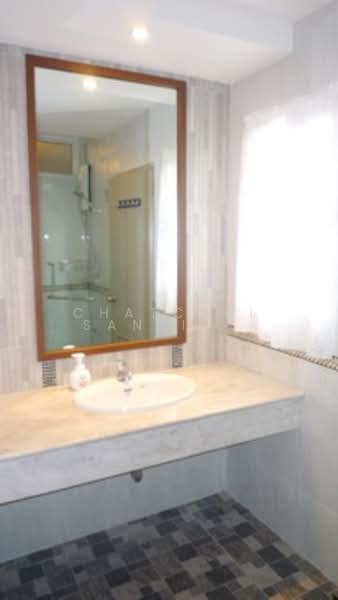 Sathon Suites, Bangkok, Narathiwat Soi 6, Yan Nawa, Sathon, Bangkok, 2 Bedrooms, 67 sqm, Condo For Rent, by Chatchai Santipunpitak, 500218138 - DDproperty.com