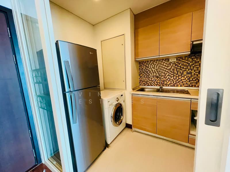 Le Luk Condominium : เลอ ลักซ์ คอนโดมิเนียม, กรุงเทพ, 1599 291 ถ.สุขุมวิท, พระโขนงเหนือ, วัฒนา, กรุงเทพ, 52 ตร.ม., คอนโด ให้เช่า, โดย Living Real Estates, 500218147 - DDproperty.com