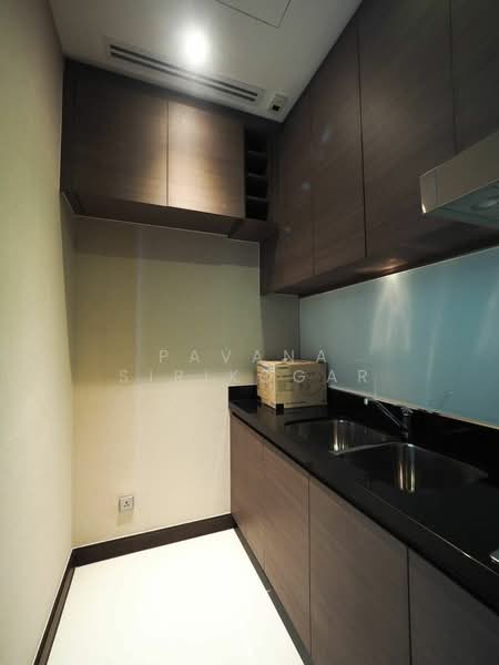Q1 Sukhumvit, Bangkok, 1 Sukhumvit Road, Khlong Toei, Khlong Toei, Bangkok, 3 Bedrooms, 147 sqm, Condo For Rent, by Pavana Sirikogar, 500218181 - DDproperty.com