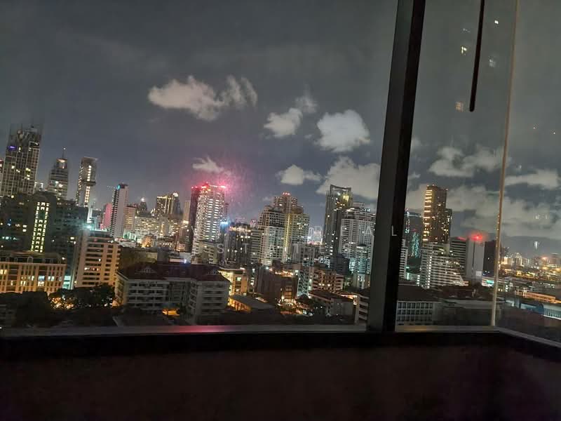 The Esse Asoke : ดิ เอส อโศก, กรุงเทพ, 333 ซอยสุขุมวิท 21 ถนนสุขุมวิท, คลองเตยเหนือ, วัฒนา, กรุงเทพ, 75 ตร.ม., คอนโด ให้เช่า, โดย Living Real Estates, 500218222 - DDproperty.com