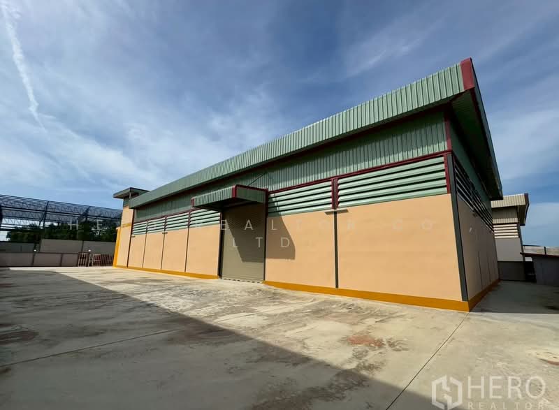For sale Factory 898 sqm in Bang Krachao Samut Sakhon HRE00511, Samut Sakhon, Bang Krachao, Muang Samut Sakhon, Samut Sakhon, , 898 sqm, Warehouse/Factory For Sale, by Hero Realtor Co., Ltd., 500218274 - DDproperty.com