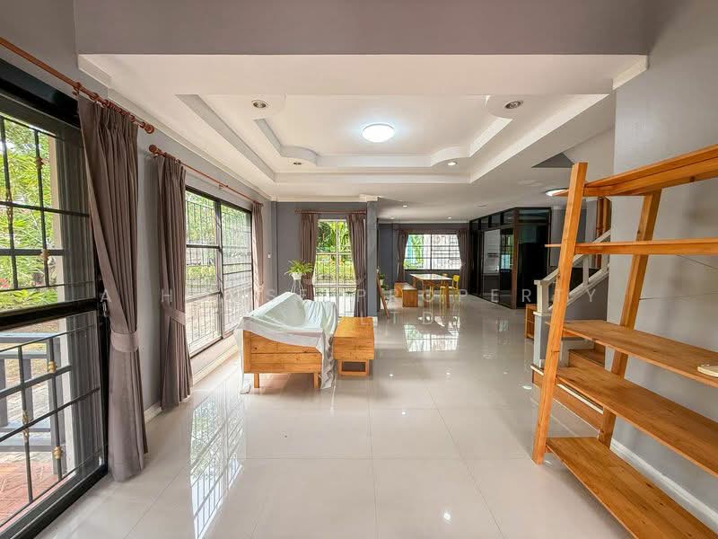 Single house for sale in Sriracha, good location, near J-Park shopping mall., Chon Buri (Pattaya), Surasak, Si Racha, Chon Buri (Pattaya), 3 Bedrooms, 400 sqm, Single Detached House For Sale, by A House Property Co.,Ltd., 500218286 - DDproperty.com