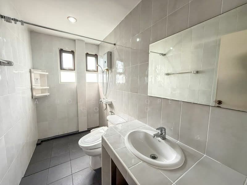 Single house for sale in Sriracha, good location, near J-Park shopping mall., Chon Buri (Pattaya), Surasak, Si Racha, Chon Buri (Pattaya), 3 Bedrooms, 400 sqm, Single Detached House For Sale, by A House Property Co.,Ltd., 500218286 - DDproperty.com