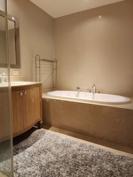 The Empire Place, Bangkok, 88 Narathiwatratchanakharin Road, Thung Maha Mek, Sathon, Bangkok, 1 Bedroom, 65 sqm, Condo For Rent, by Pavana Sirikogar, 500218324 - DDproperty.com