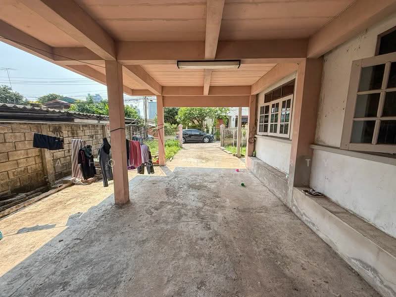 Used single house for sale in Sriracha, Wat Wang Hin, Soi 9., Chon Buri (Pattaya), Surasak, Si Racha, Chon Buri (Pattaya), 4 Bedrooms, 344 sqm, Single Detached House For Sale, by A House Property Co.,Ltd., 500218340 - DDproperty.com