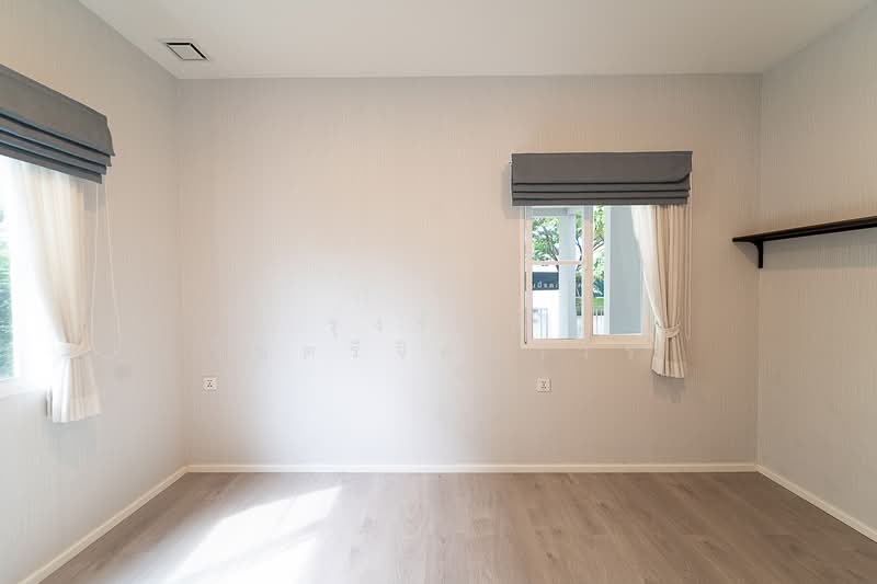 Mantana Ratchaphruek-Nakorn In, Nonthaburi, 90 Bang Kruai - Sai Noi Rd, Bang Len, Bang Yai, Nonthaburi, 4 Bedrooms, 185 sqm, Single Detached House For Sale, by Roongrat Maitreejittawon, 500218368 - DDproperty.com