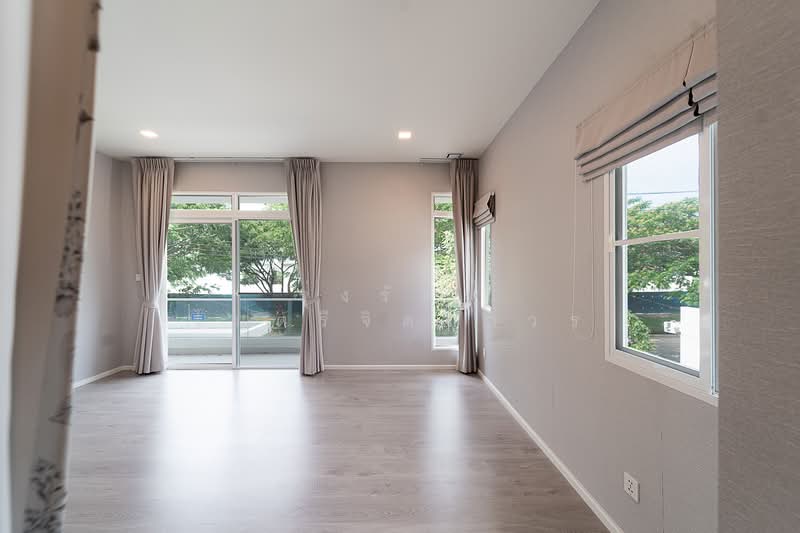 Mantana Ratchaphruek-Nakorn In, Nonthaburi, 90 Bang Kruai - Sai Noi Rd, Bang Len, Bang Yai, Nonthaburi, 4 Bedrooms, 185 sqm, Single Detached House For Sale, by Roongrat Maitreejittawon, 500218368 - DDproperty.com