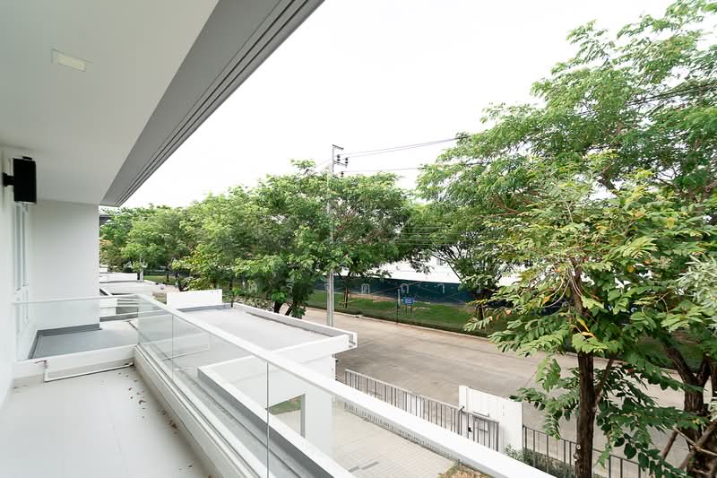 Mantana Ratchaphruek-Nakorn In, Nonthaburi, 90 Bang Kruai - Sai Noi Rd, Bang Len, Bang Yai, Nonthaburi, 4 Bedrooms, 185 sqm, Single Detached House For Sale, by Roongrat Maitreejittawon, 500218368 - DDproperty.com