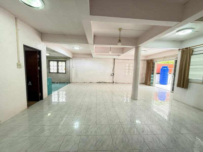 Single house near Thai Oil, Bang Phra, Sriracha - Special price., Chon Buri (Pattaya), Bang Phra, Si Racha, Chon Buri (Pattaya), 3 Bedrooms, 160 sqm, Single Detached House For Sale, by A House Property Co.,Ltd., 500218492 - DDproperty.com
