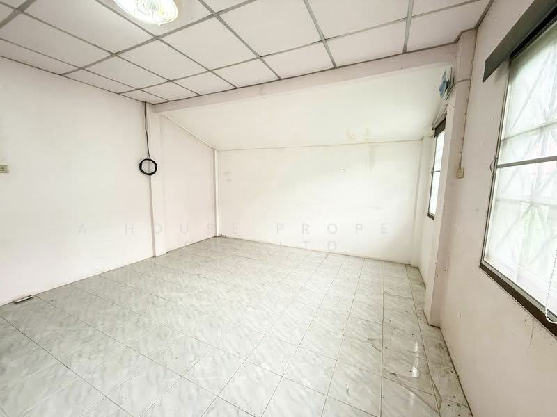 Single house near Thai Oil, Bang Phra, Sriracha - Special price., Chon Buri (Pattaya), Bang Phra, Si Racha, Chon Buri (Pattaya), 3 Bedrooms, 160 sqm, Single Detached House For Sale, by A House Property Co.,Ltd., 500218492 - DDproperty.com