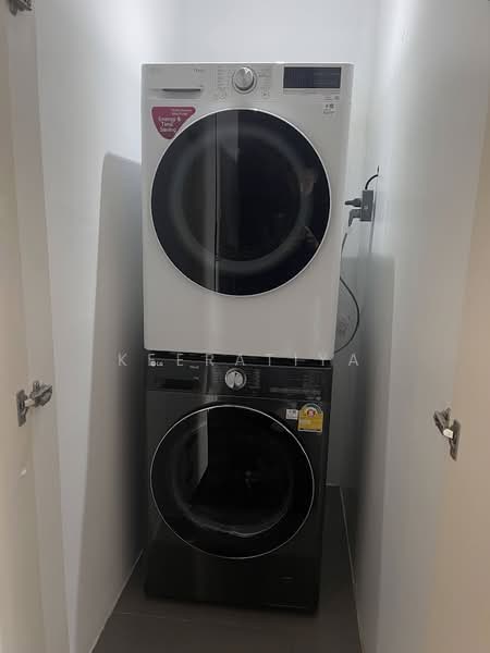 ASHTON Morph 38, Bangkok, 88 Soi Sukhumvit 38, Phra Kanong, Khlong Toei, Bangkok, 2 Bedrooms, 70 sqm, Condo For Rent, by Keeratiya, 500218497 - DDproperty.com