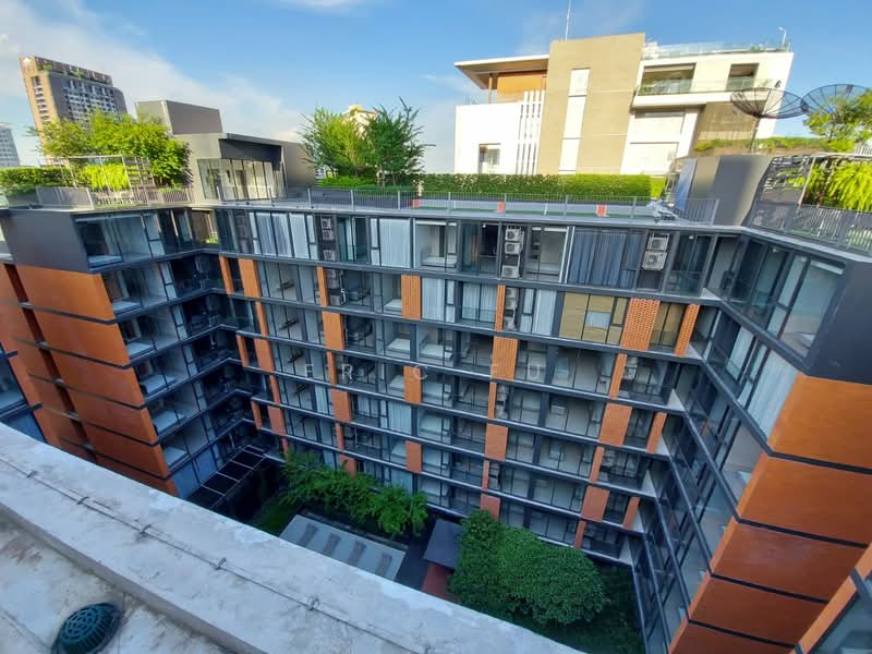 Quintara Treehaus Sukhumvit 42, Bangkok, Soi Bar Bose 2, Sukhumvit 42, Phra Kanong, Khlong Toei, Bangkok, 1 Bedroom, 33 sqm, Condo For Rent, by Eric Fu, 500218549 - DDproperty.com
