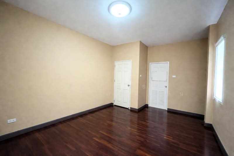 หมู่บ้านนนทรีวิลล่า พระราม5, นนทบุรี, บางศรีเมือง, เมืองนนทบุรี, นนทบุรี, 150 ตร.ม., บ้านแฝด ขาย, โดย The Best Property หลิน, 500218565 - DDproperty.com