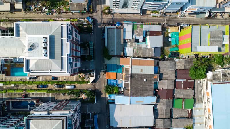 บ้านใจกลางรัชดาทำเลหายาก ใกล้ MRT สถานีห้วยขวาง ใช้ชีวิตเมืองได้เต็มที่ !! ขายถูกบ้านขนาด 28 ตร.วา, กรุงเทพ, รัชดาภิเษก 13, ดินแดง, ดินแดง, กรุงเทพ, 180 ตร.ม., บ้านเดี่ยว ขาย, โดย คุณเพ้ง, 500218577 - DDproperty.com