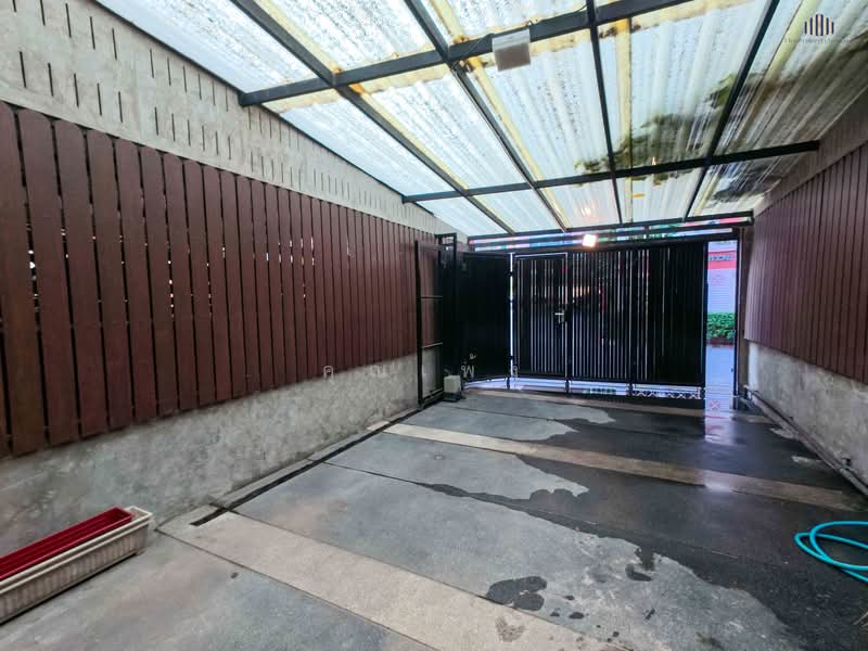 บ้านใจกลางรัชดาทำเลหายาก ใกล้ MRT สถานีห้วยขวาง ใช้ชีวิตเมืองได้เต็มที่ !! ขายถูกบ้านขนาด 28 ตร.วา, กรุงเทพ, รัชดาภิเษก 13, ดินแดง, ดินแดง, กรุงเทพ, 180 ตร.ม., บ้านเดี่ยว ขาย, โดย คุณเพ้ง, 500218577 - DDproperty.com