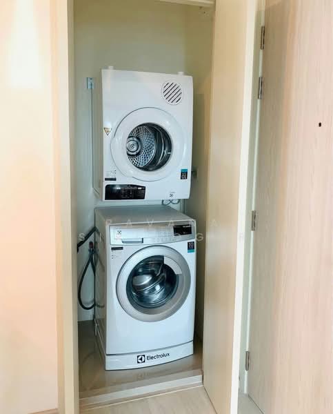 Life Asoke, Bangkok, Asoke-Dindang Road, Bang Kapi, Huai Khwang, Bangkok, 2 Bedrooms, 55 sqm, Condo For Rent, by Pavana Sirikogar, 500218586 - DDproperty.com