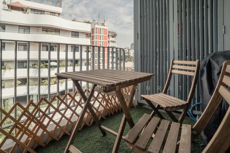 Downtown Forty Nine, Bangkok, Sukhumvit 39 Road, Khlong Tan Nua, Watthana, Bangkok, 2 Bedrooms, 62 sqm, Condo For Rent, by Methanee Onrat, 500218593 - DDproperty.com