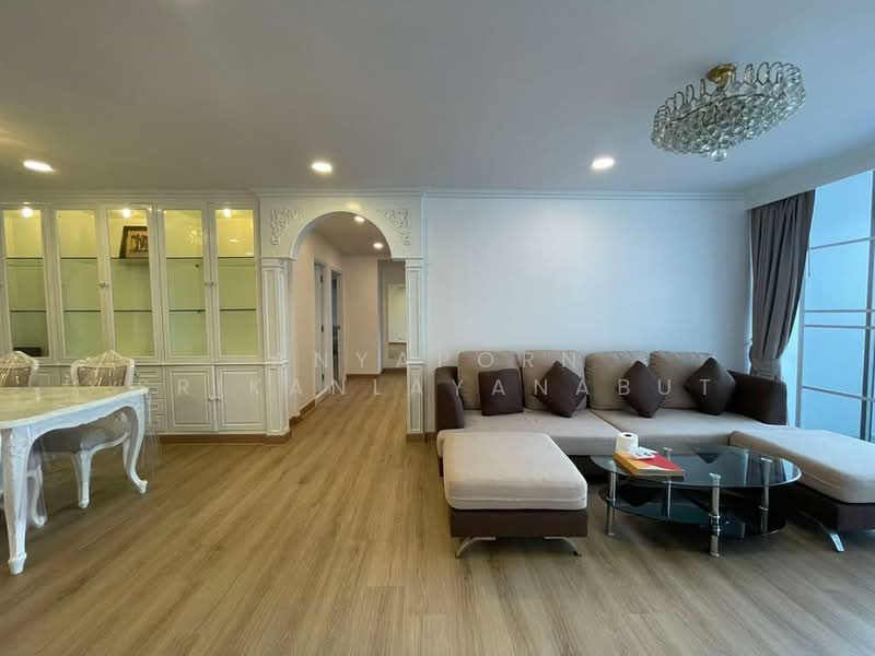 ดี.เอส. ทาวเวอร์ 2 สุขุมวิท 39, กรุงเทพ, ซอยสุขุมวิท 39, คลองตันเหนือ, วัฒนา, กรุงเทพ, 125 ตร.ม., คอนโด ให้เช่า, โดย Anyaporn Srikanlayanabut, 500218651 - DDproperty.com