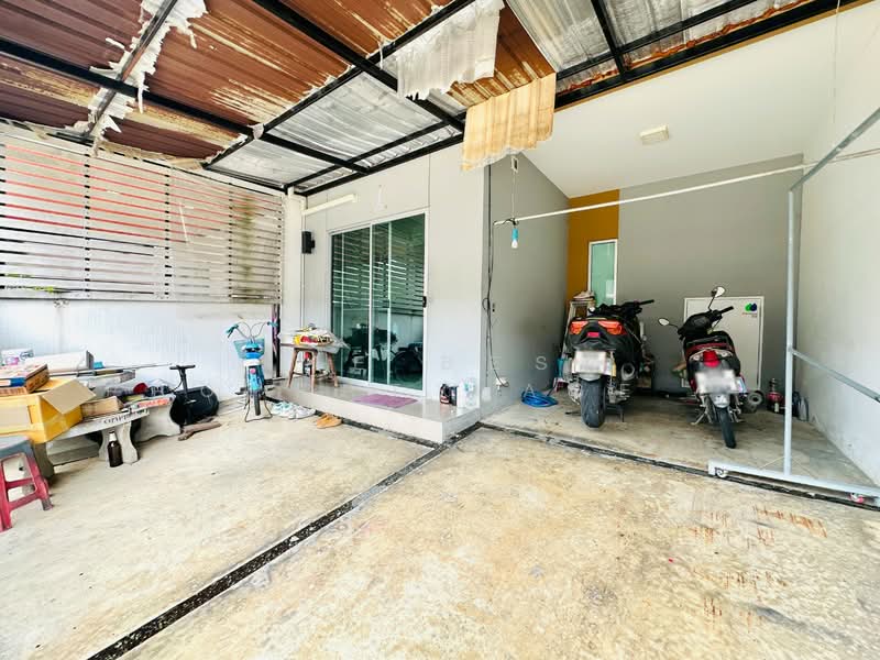 Baan Pruksa 84/2 Phetkasem 63, Bangkok, Soi Mooban Baan Pruksa 84, Phetkasem 63-Wongwaen, Bang Khae District, Bangkok, Bang Khae, Bang Khae, Bangkok, 3 Bedrooms, 1,001 sqm, Townhouse For Sale, by The Best Property Agent ตาล, 500218675 - DDproperty.com