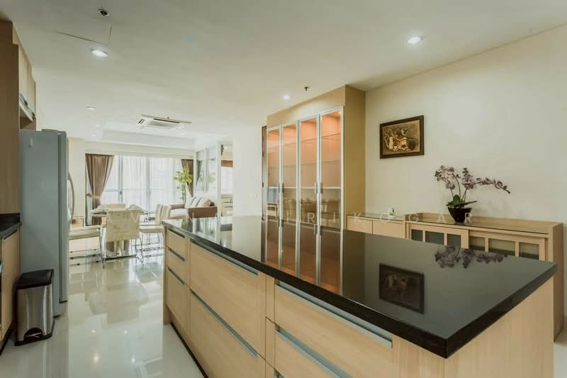 The Lakes, Bangkok, 123 Ratchadaphisek Road, Khlong Toei, Khlong Toei, Bangkok, 3 Bedrooms, 145 sqm, Condo For Rent, by Pavana Sirikogar, 500218703 - DDproperty.com