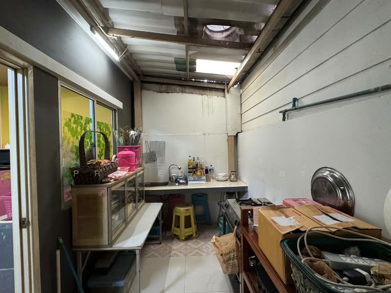 Pruksa Ville 60 Ladkrabang - Onnut, Samut Prakan, Ladkrabang Road, Srisa Chorakhe Noi, Bang Sao Thong, Samut Prakan, 3 Bedrooms, 100 sqm, Townhouse For Sale, by The Best Property แอร์, 500218733 - DDproperty.com