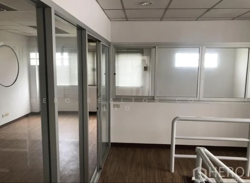 For Rent Warehouse with Office 900 sqm in Bang Lamung, Chon Buri BRE11867, ชลบุรี, บางละมุง, บางละมุง, ชลบุรี, 1,231 ตร.ม., โกดัง-โรงงาน ให้เช่า, โดย Hero Realtor Co., Ltd., 500218741 - DDproperty.com