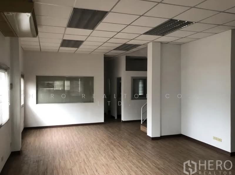 For Rent Warehouse with Office 900 sqm in Bang Lamung, Chon Buri BRE11867, Chon Buri (Pattaya), Bang Lamung, Bang Lamung (Pattaya), Chon Buri (Pattaya), , 1,231 sqm, Warehouse/Factory For Rent, by Hero Realtor Co., Ltd., 500218741 - DDproperty.com