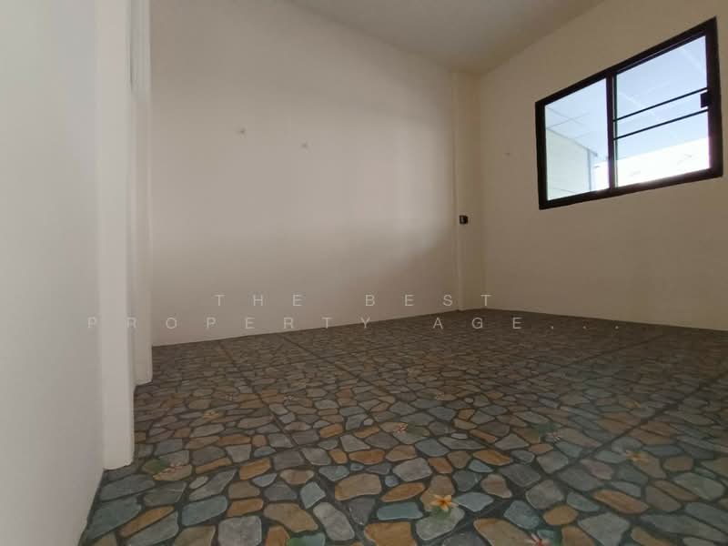 พฤกษาวิลล์ 34 เพชรเกษม 110, Bangkok, Nong Kang Plu, Nong Khaem, Bangkok, 4 Bedrooms, 100 sqm, Townhouse For Sale, by The Best Property Agent นอม, 500218760 - DDproperty.com