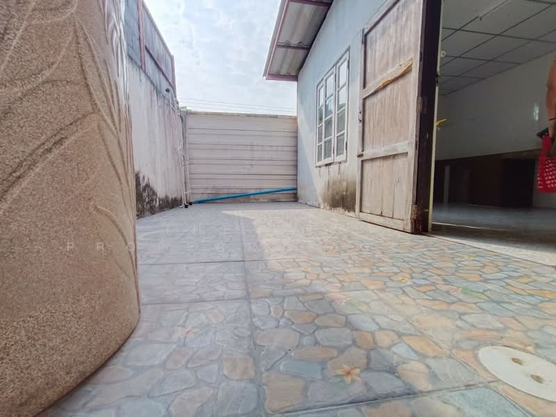 พฤกษาวิลล์ 34 เพชรเกษม 110, Bangkok, Nong Kang Plu, Nong Khaem, Bangkok, 4 Bedrooms, 100 sqm, Townhouse For Sale, by The Best Property Agent นอม, 500218760 - DDproperty.com