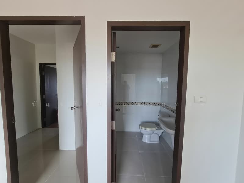 (C Space Sam Khok), Pathum Thani, Sam Khok, Sam Khok, Pathum Thani, , 206 sqm, Shophouse For Sale, by บัญจรัตน์ แพรกทอง, 500218765 - DDproperty.com