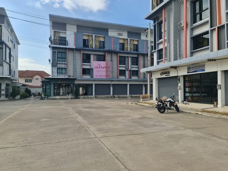 (C Space Sam Khok), Pathum Thani, Sam Khok, Sam Khok, Pathum Thani, , 206 sqm, Shophouse For Sale, by บัญจรัตน์ แพรกทอง, 500218781 - DDproperty.com