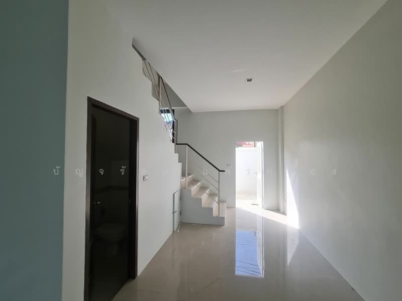 (C Space Sam Khok), Pathum Thani, Sam Khok, Sam Khok, Pathum Thani, , 206 sqm, Shophouse For Sale, by บัญจรัตน์ แพรกทอง, 500218781 - DDproperty.com